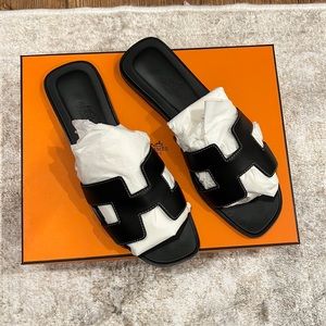 Hermes Oran Sandals